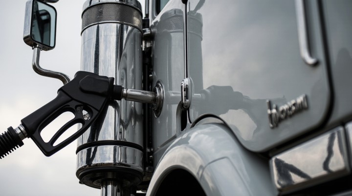 Будущее логистики: в Канаде испытывают грузовики на водороде