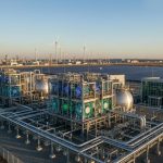 В Испании завершается монтаж крупнейшего завода по зеленому водороду